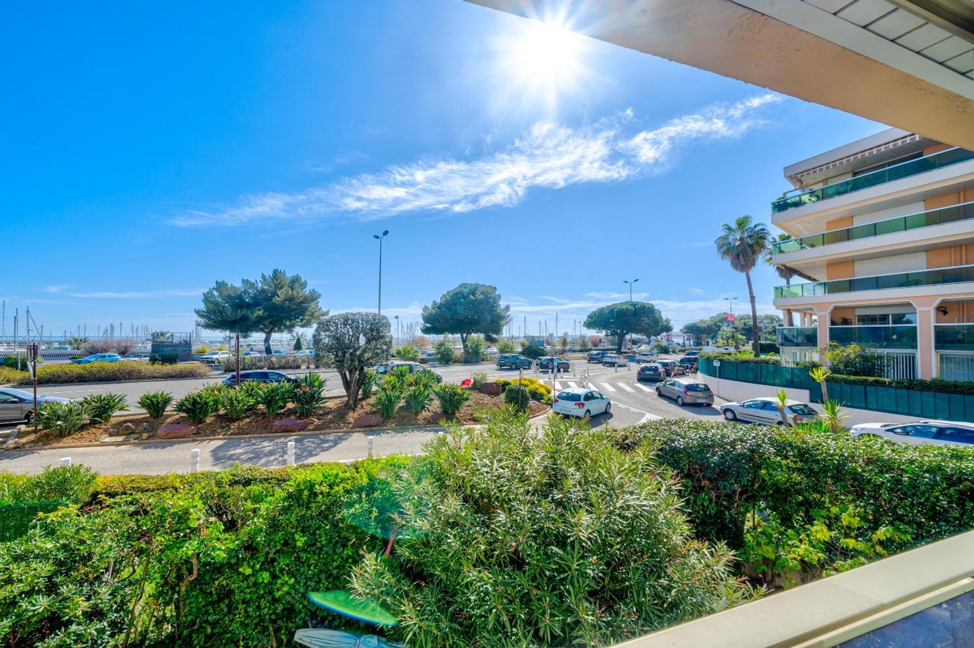 Magnifique 2 Pieces Vue Mer - Parking Proche Plage แซ็งต์-โลร็อง-ดู-วาร์ ภายนอก รูปภาพ